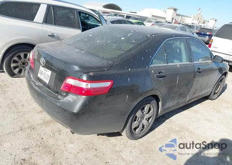 2009 Toyota Camry Le z USA, uszkodzony, nr VIN 4T4BE46K79R097585